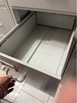 File cabinets metal legal perfect condition