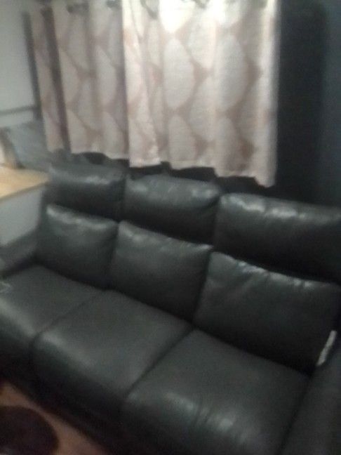 Reclining Sofa