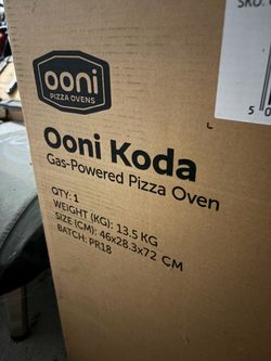 NEW Ooni Koda 12 gas powered pizza oven - never used