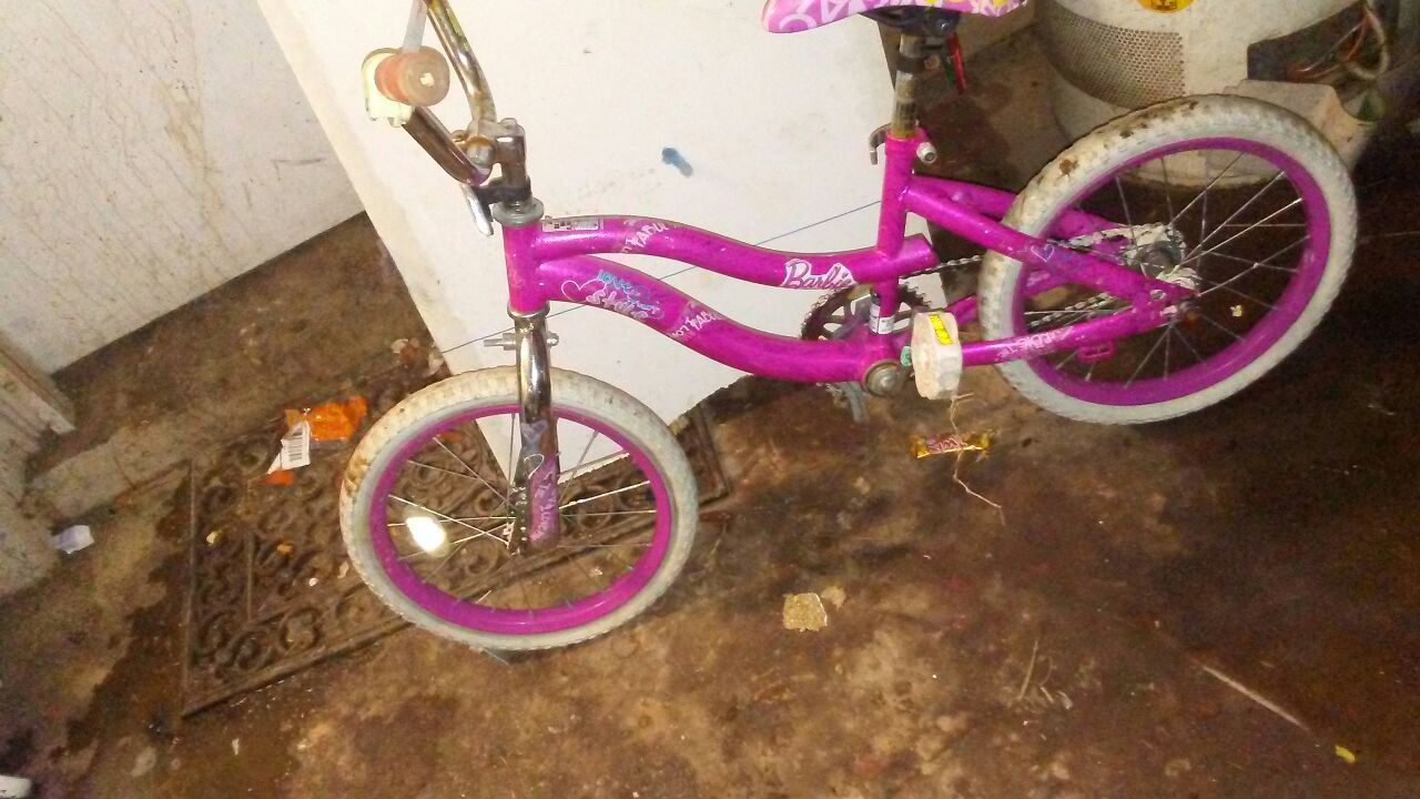 Little girls first bike no training wheels priced affordable holiday special girly bicycle 14"