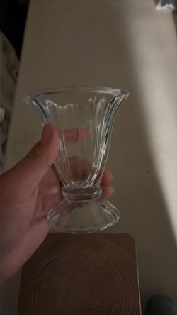 ice cream holder