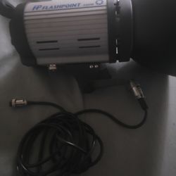 Flashpoint 1220M 600 Watt AC/DC Monolight Strobe


