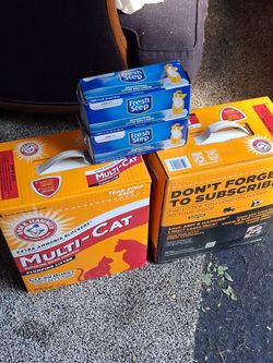 Arm & Hammer Clumping Litter & Litter Box Bags (2 Of Each)