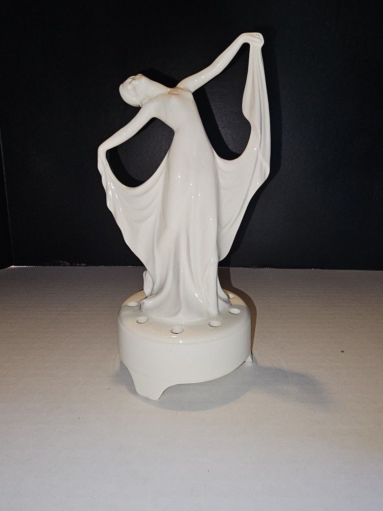VTG White Dancing Lady Flower Frog figurine, 999 45 on the bottom