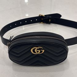 Gucci Belt Bag Bought For $1700 for Sale in Miami, FL - OfferUp