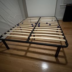 Queen Metal Platform Bed Frame 