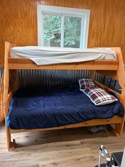 Bunk bed