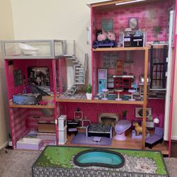 Doll House