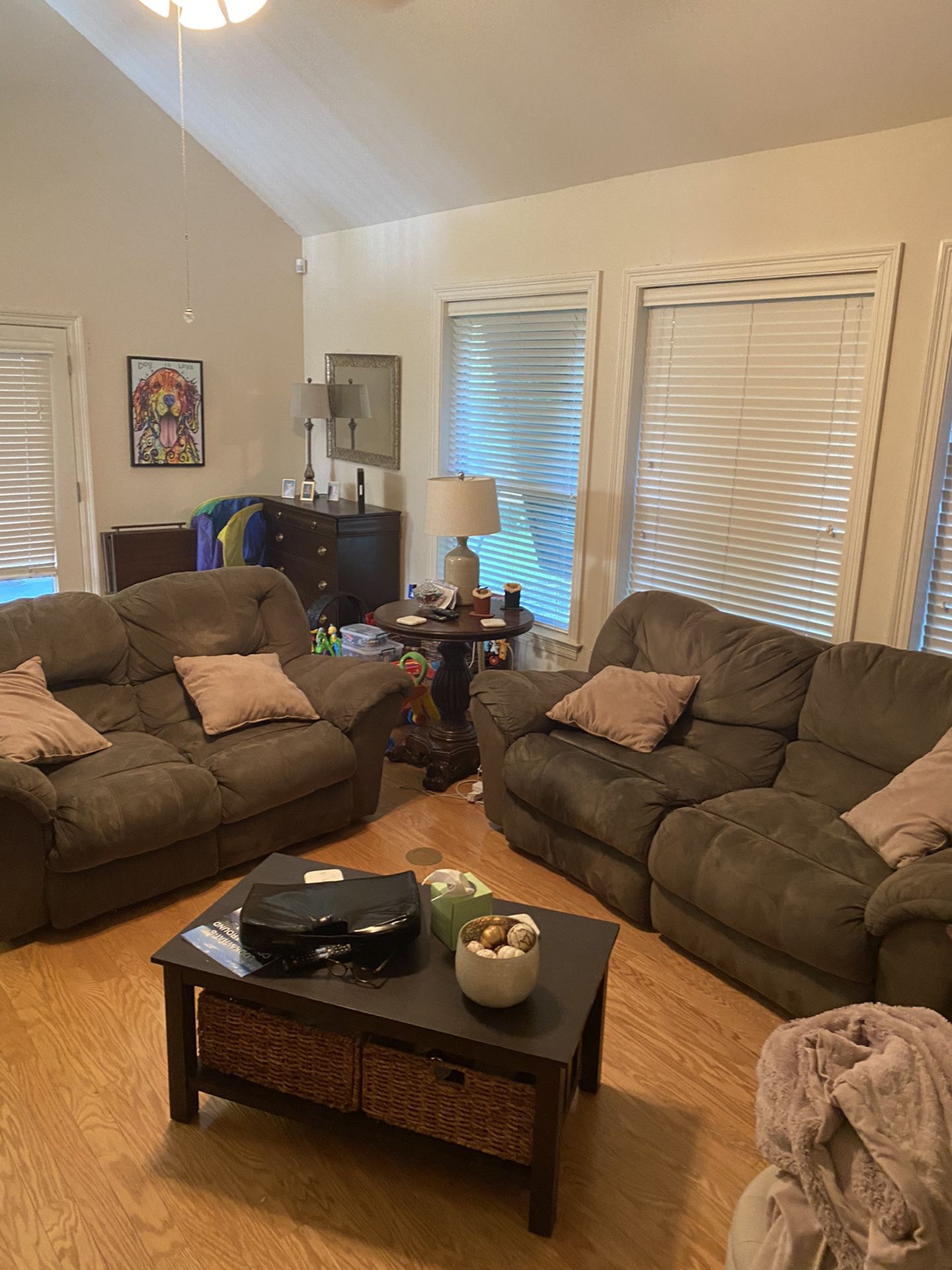 Reclining Sofa, Loveseat And Round End Table