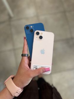 iPHONE 13 UNLOCKED