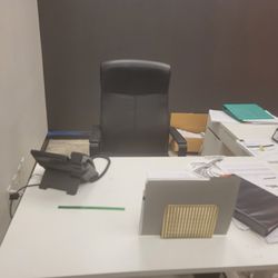 Desk And Chair 