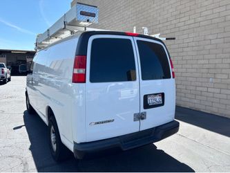 2017 Chevrolet Express 2500
