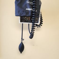 Blood Pressure Machine 