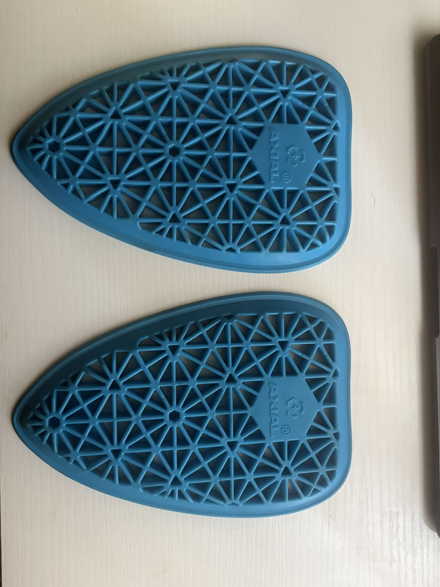 AXIAL AX2 Air Hip Armor