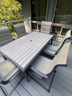 Patio Set (6 chairs)