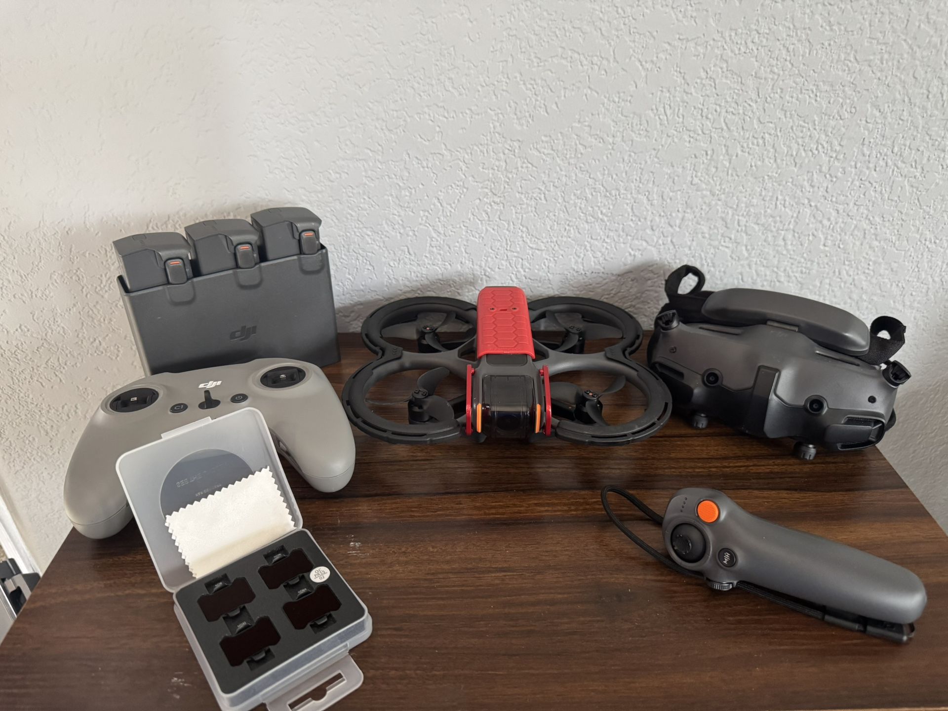 DJI Avata 2 fly More Combo With accessories