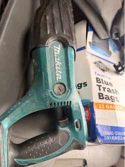 Makita saw saw