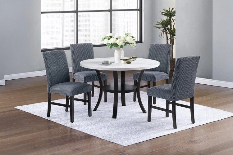 Casual Dining Set