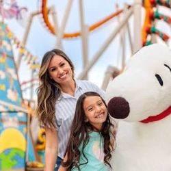 KNOTTS BERRY FARM 🎢🍿🥤🥨🍦(4) DIGITAL TICKETS 🎟️ 🎟️🎟️🎟️ $180 PRICE FIRM