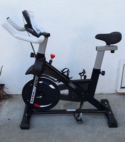 🔥🔥Cycling Bike Stationary - Exercise Bike for Home Gym with Comfortable Seat Cushion..🔥🔥

 BRAND NEW 

ALREADY ASSEMBLED OR IN BOX 📦