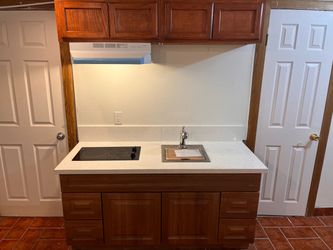 Large, single studio, private restroom, walk-in shower, private entrance