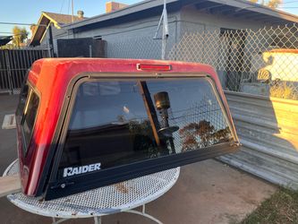 Camper shell Tacoma prerunner