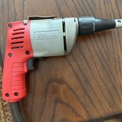 Milwaukee Drill Screw Driver 
