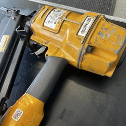 bostitch F28WW nail gun 