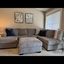 Ashly Furniture Couch. 