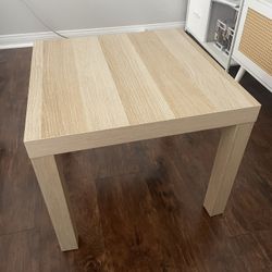 Small Side/Coffee table, white stained oak effect, 21 5/8x21 5/8 "