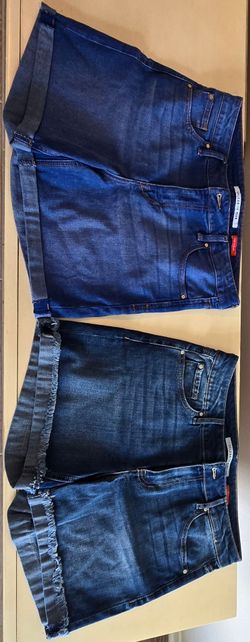 Women's jean shorts