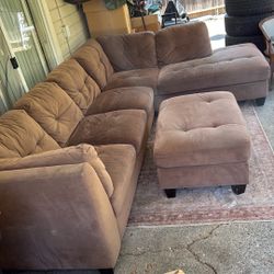 Sala Completa Gratis Solo Ven Por Ella