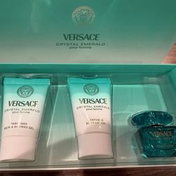 Versace Crystal Emerald Pour Femme 3 piece set #luxury #fragrance