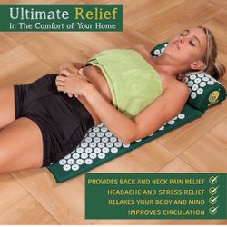 Acupressure Mat and Neck Pillow Set - Relieves Stress and Sciatic Pain for Optimal Health and Wellness