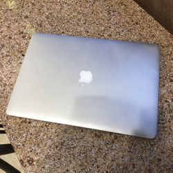 Macbook Pro 15” Late 2016 model