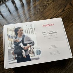 BabyBjorn Carrier free