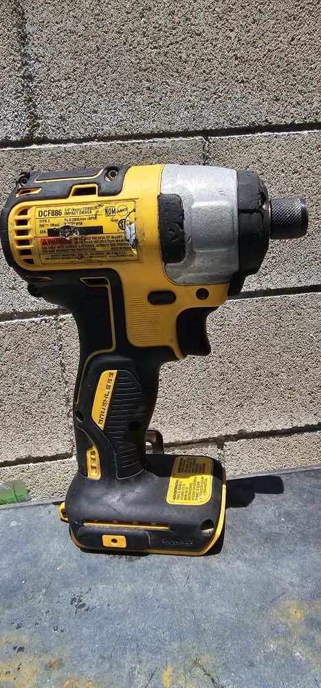 20v Max Xr Brushless Impact Driver Working Great Fixed Price