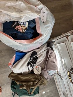 Women’s clothes
