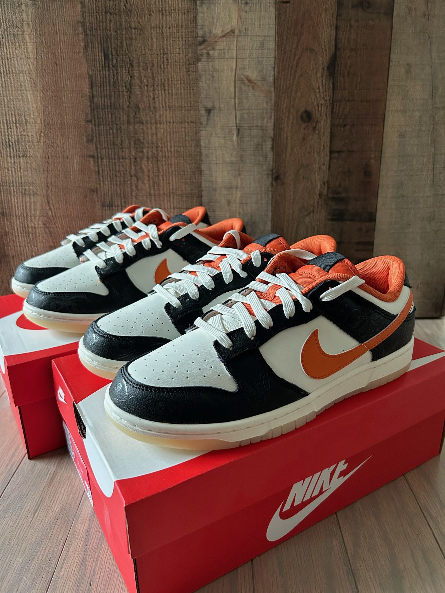 Nike Dunk Low PRM • Halloween • Size 7.5M, 8M • DS - www 
