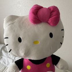 Hello kitty plush backpack
