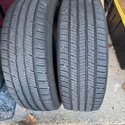 Set of 2  BFGoodrich Radial Tires Size 225 /65R17 