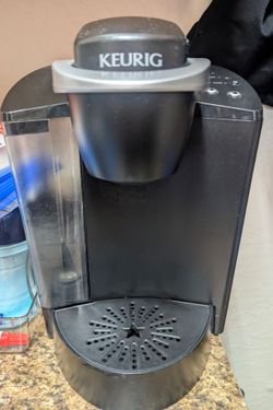 Keurig K-classic (full size) coffee maker