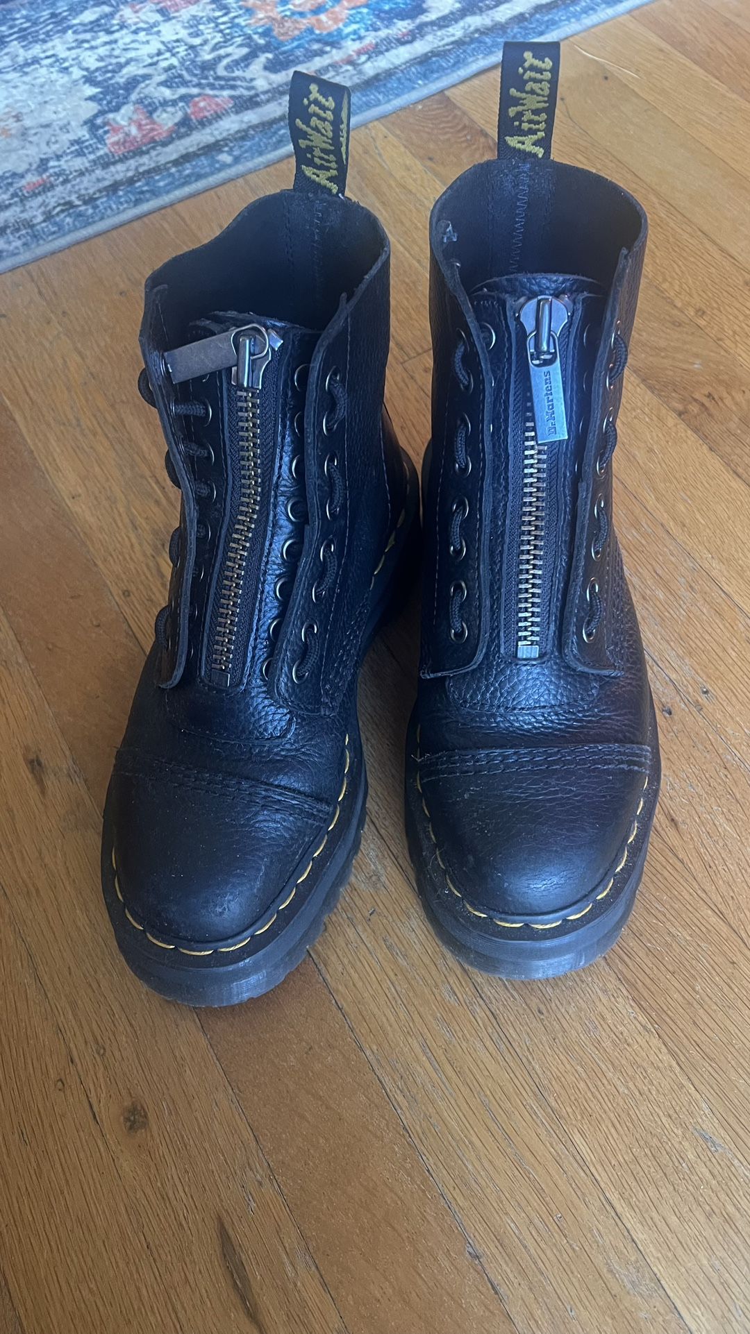 platform doc martens NEW