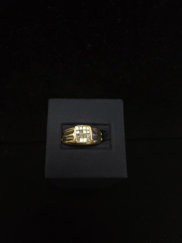 14k Gold Man's Ring