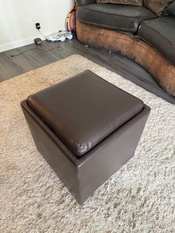 Brown ottoman / storage (3 ottomans)