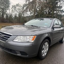 2010 HYUNDAI SONATA GLS