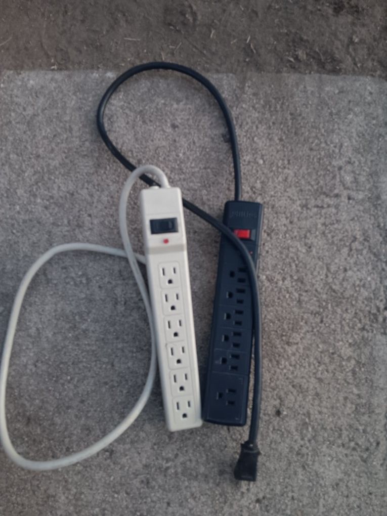 !! 2 Power Cords