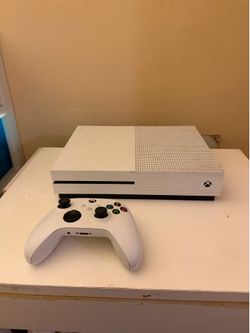 Xbox One S w/ Controller + Cables