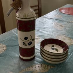 Oil Dispenser Bottle W/ 4 Dipping Dishes