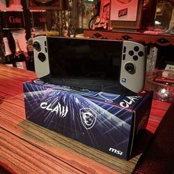 MSI CLAW 8 AI +